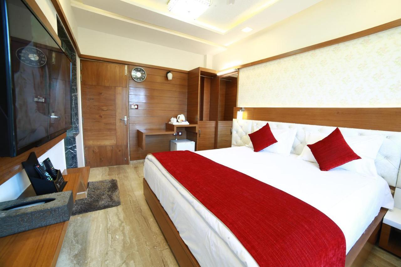 Hotel Sheratone Abu Zewnętrze zdjęcie